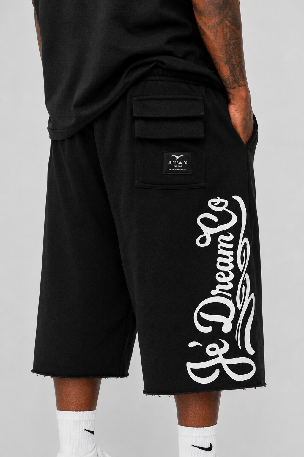 Love💔Hurts Drips Heals Black 3/4 long shorts